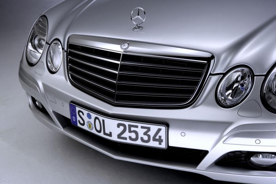  Mercedes-Benz E-Class 2007 года  (фото 20 из 80)
